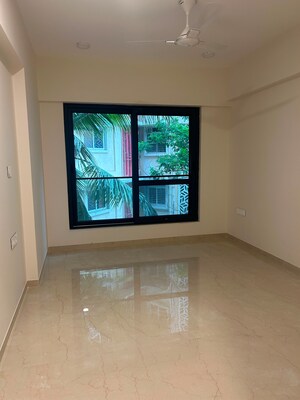 Bedroom in 3 BHK Apartment at Chembur – for Rent