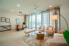 3 BHK Apartment For Rent in Akshay Apartment Bandra West