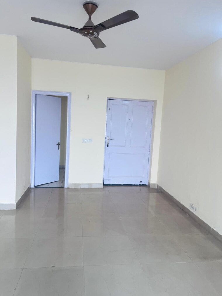 Room, bptp-park-grandeura 2 Bedroom 1342 Sq.Ft. Apartment In Sector 82 Faridabad 10606197