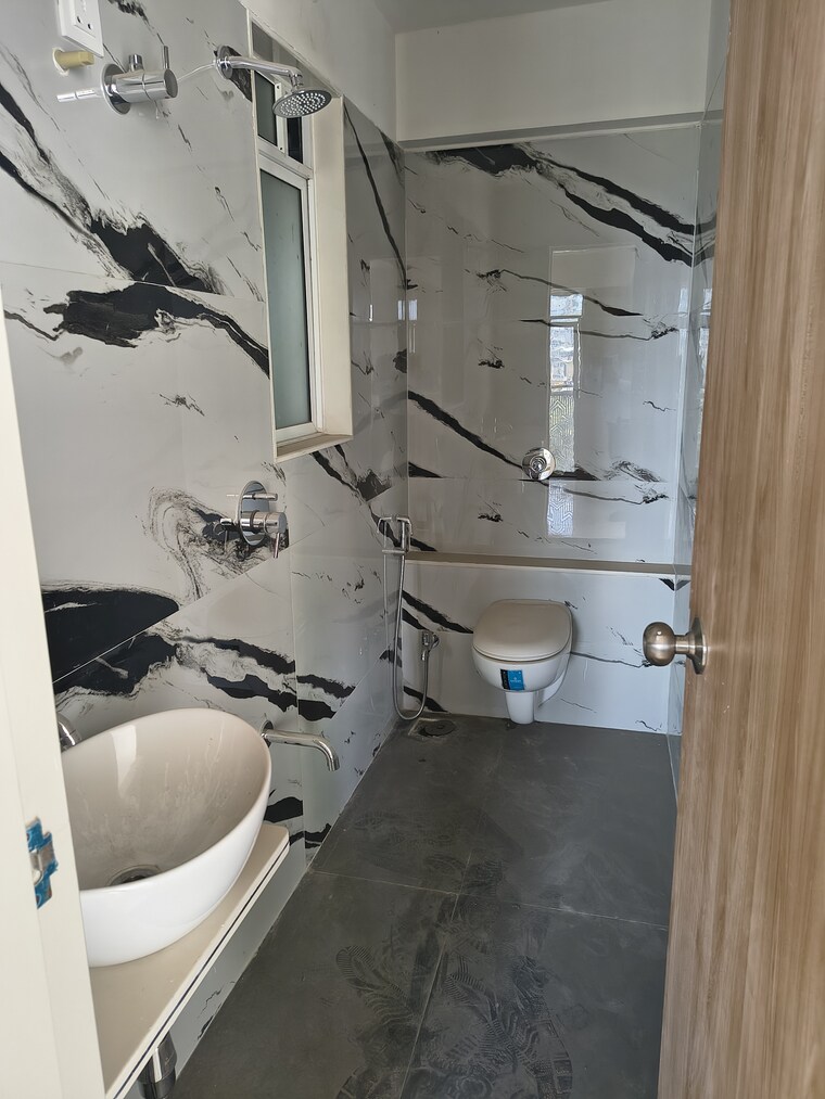Attached Bathroom, shivprasad-chs-ghatkopar-east 2 Bedroom 600 Sq.Ft. Apartment In Ghatkopar East Mumbai 10606198