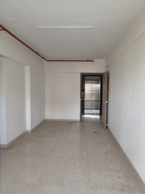 Room in 2 BHK Apartment at Shivprasad CHS Ghatkopar East, Ghatkopar East – for Rent
