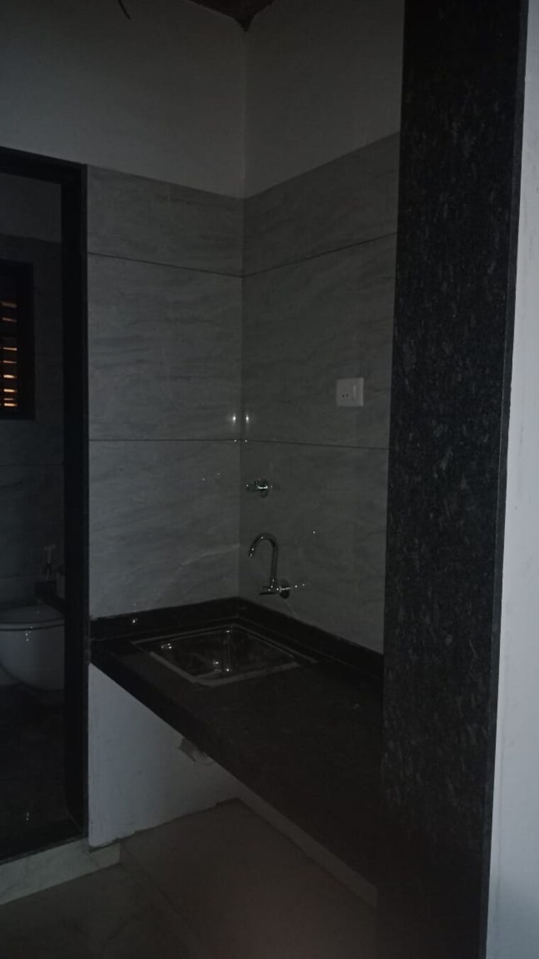 Bathroom, thaltej Commercial Office Space 1700 Sq.Ft. In Thaltej Ahmedabad 10606204