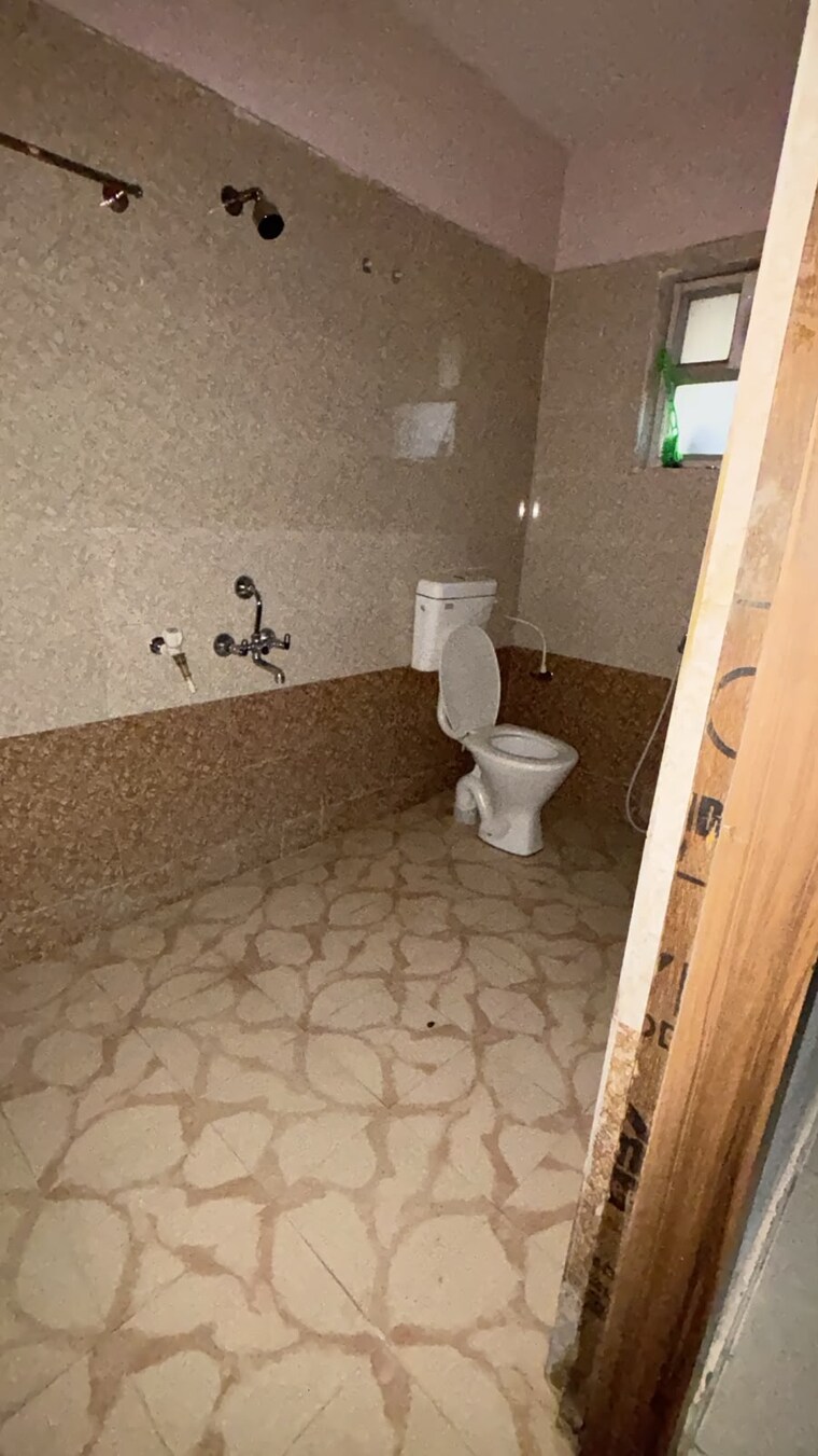 Bathroom, kadru Commercial Office Space 1800 Sq.Ft. In Kadru Ranchi 10606202