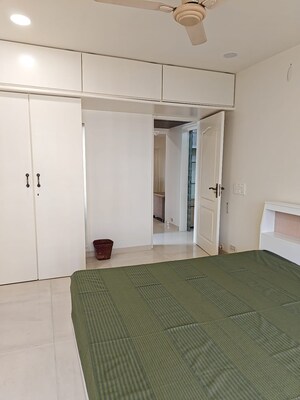 Room in 2 BHK Apartment at Aditya Vardhan Apartment, Powai – for Rent