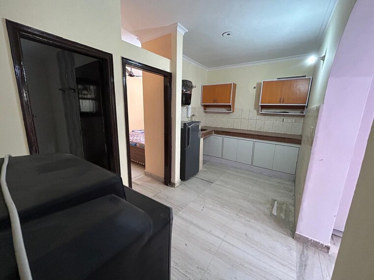 Room, palam-vihar-residents-association 1 Bedroom 100 Sq.Yd. Builder Floor In Palam Vihar Gurgaon 10606206