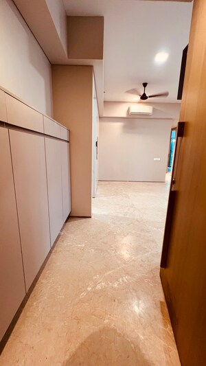 Room in 3 BHK Apartment at Rustomjee Seasons, Bandra East – for Rent