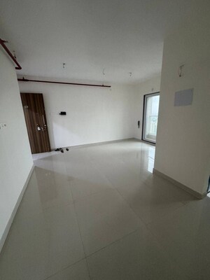 Room in 2 BHK Apartment at Ashar Axis, Majiwada – for Sale