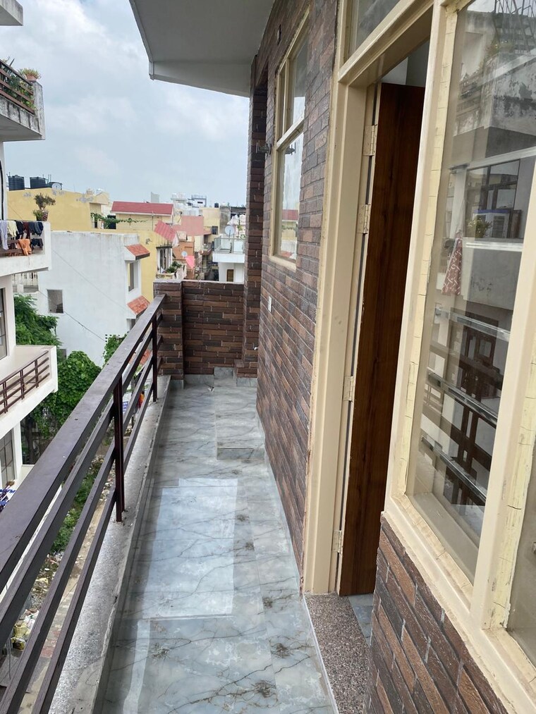 Balcony, palam-vihar-residents-association 1 Bedroom 100 Sq.Yd. Builder Floor In Palam Vihar Gurgaon 10606238