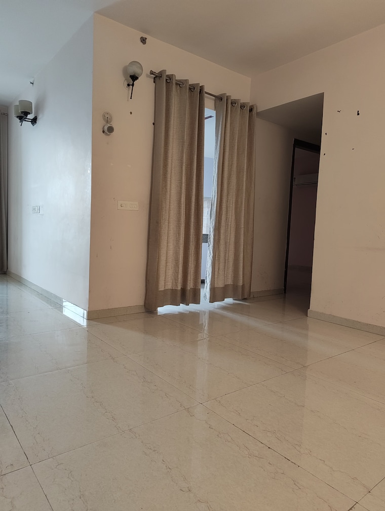 Room, omaxe-royal-residency-faridabad 3 Bedroom 1625 Sq.Ft. Apartment In Sector 79 Faridabad 10606239