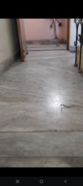 2 BHK Builder Floor for Rent in Sector 15, Noida
