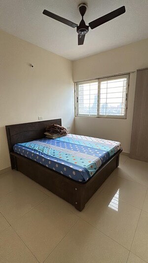 Bedroom in 2 BHK Apartment at Amanora Ascent Towers, Hadapsar – for Rent