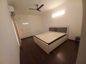 3.5 BHK Apartment For Rent in Elite Golf Green, Sector 79
