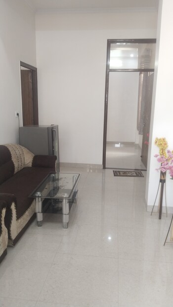 1 BHK Builder Floor for Rent in Gomti Nagar, Lucknow