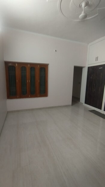 2 BHK Builder Floor for Rent in Gomti Nagar, Lucknow