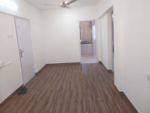 Bedroom in 2 BHK Apartment at Raheja Sunglow, Powai – for Rent
