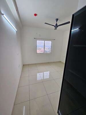 Bathroom in 3 BHK Apartment at Prestige Finsbury Park Hyde, Bagaluru – for Rent