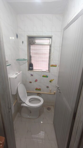 Pg for Rent in Vakola, Mumbai