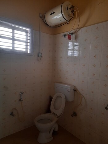 2 BHK House for Rent in Rt Nagar, Bangalore