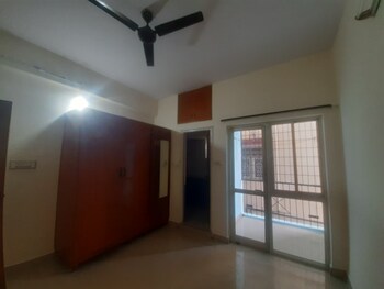 2 BHK House for Rent in Rt Nagar, Bangalore