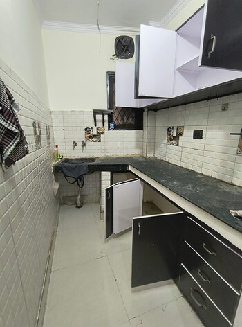 2 BHK Builder Floor for Rent in Govindpuri, Delhi