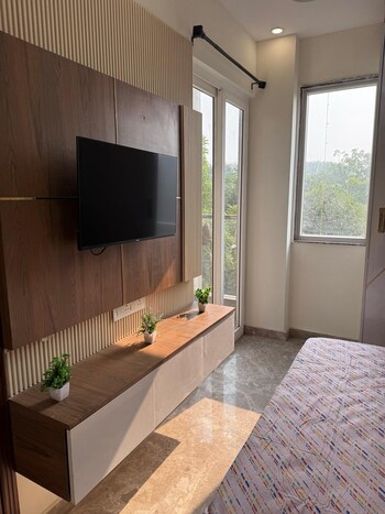 2 BHK Builder Floor for Sale in Kalkaji, Delhi