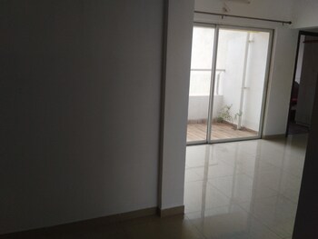 2 BHK Flat for Rent in Tilekar Nagar, Pune