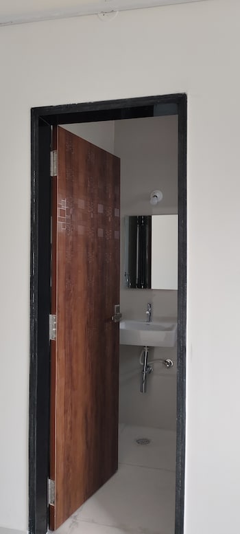 2 BHK Flat for Rent in Halasuru, Bangalore
