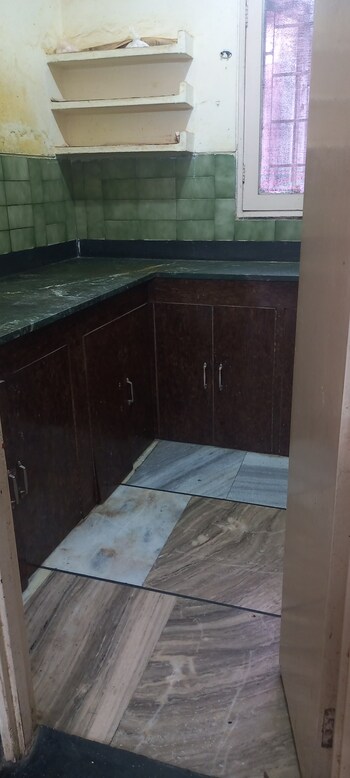 2 BHK Flat for Rent in Ip Extension, Delhi