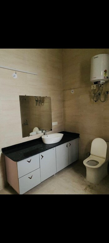 4 BHK House for Rent in Sector 44, Noida