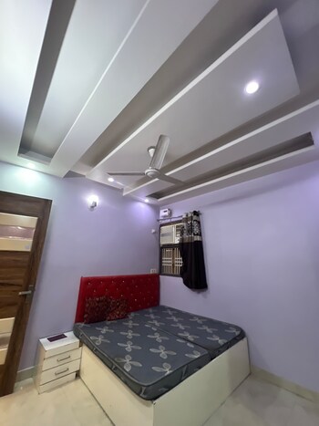 3 BHK Builder Floor for Rent in Dwarka Mor, Delhi