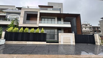 6+ BHK Villa for Sale in Sector 82, Mohali