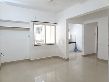 2 BHK Flat for Rent in Tingre Nagar, Pune