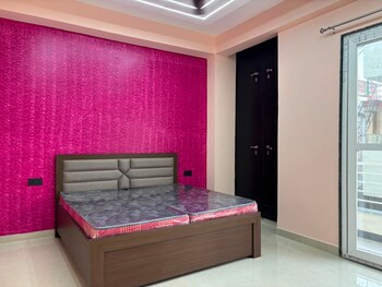 3 BHK Builder Floor for Rent in Dlf Phase I, Gurgaon