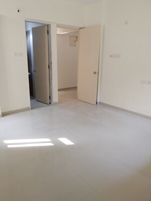 Furnished Amenities in 2 BHK Apartment at Prithvi Sai Velocity Phase 1, Bavdhan – for Rent
