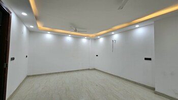 3 BHK Builder Floor for Rent in Saket, Delhi