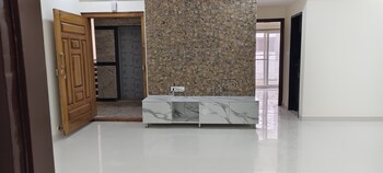 2 BHK Flat for Rent in Halasuru, Bangalore