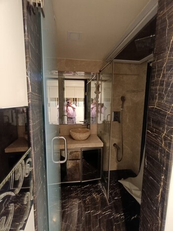 Archlyn Apartment