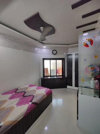 1.5 BHK Flat for Sale in Panch Pakhadi, Thane