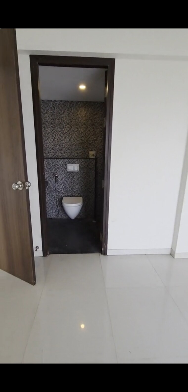 Attached Bathroom, lodha-casa-supremo 2 Bedroom 650 Sq.Ft. Apartment In Mira Road East Thane 10629347