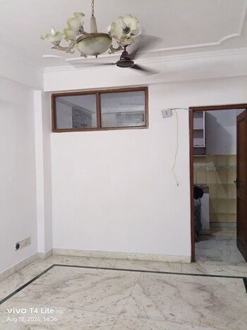 1 BHK Builder Floor for Rent in Panchsheel Vihar, Delhi
