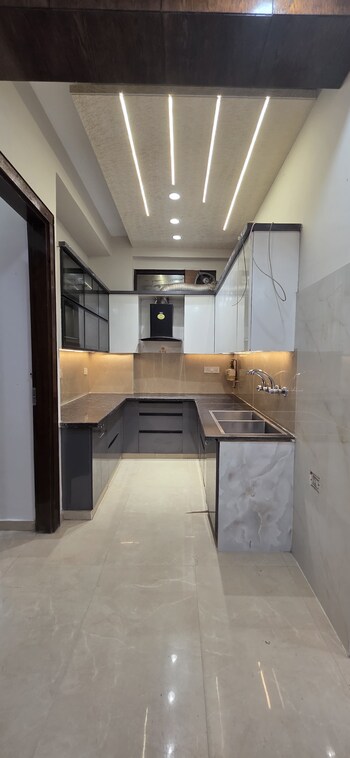 2 BHK Builder Floor for Sale in Gyan Khand ii, Ghaziabad