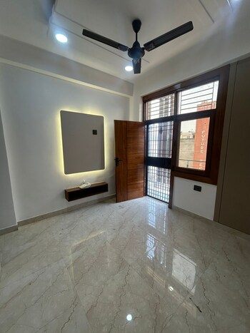 2 BHK Builder Floor for Sale in Vasundhara, Ghaziabad