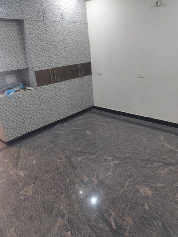 1 BHK Builder Floor for Rent in Chattarpur, Delhi