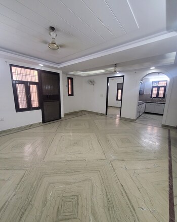 4 BHK Builder Floor for Rent in Green Fields Colony, Faridabad