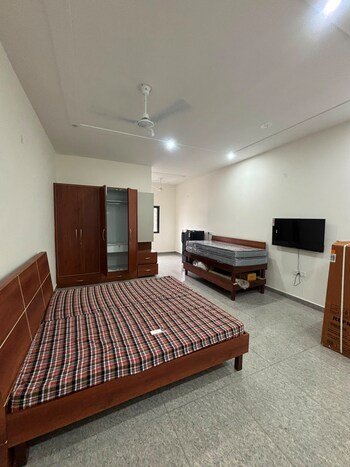 1 BHK Builder Floor for Rent in Shaheed Bhagat Singh Nagar, Ludhiana