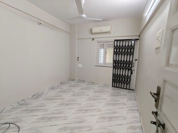 Office Space for Rent in Mahim, Mumbai
