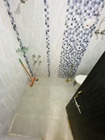 3 BHK Flat for Rent in Dwarka, Delhi
