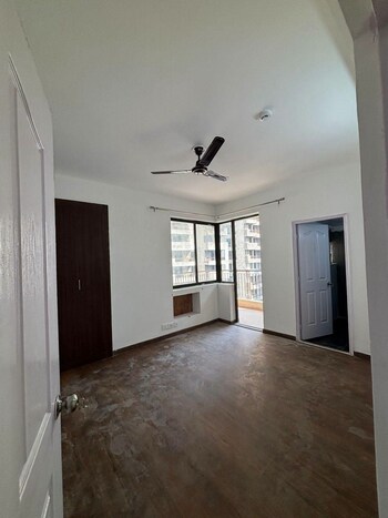 Amrapali Verona Heights