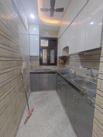 2 BHK Builder Floor for Rent in Janakpuri, Delhi