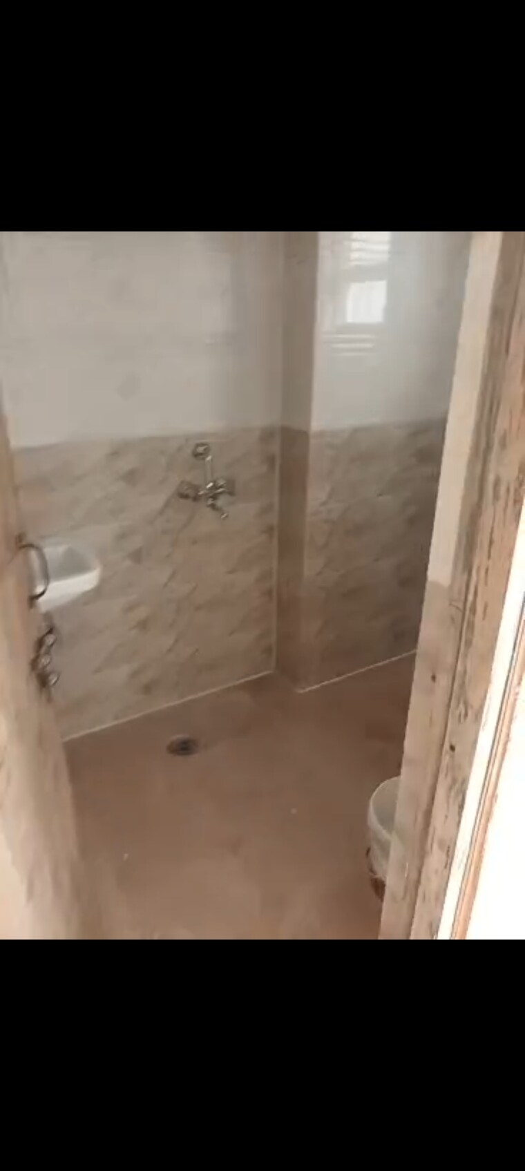 Bathroom, javin-raj-empire 2 Bedroom 975 Sq.Ft. Apartment In Raj Nagar Extension Ghaziabad 10640927
